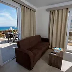 Noyanlar Homes 3* Trikomo