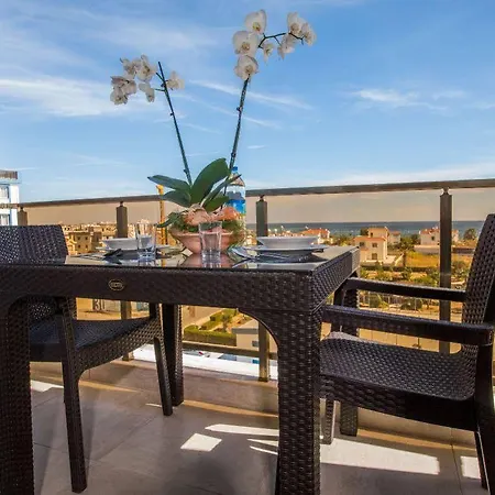 Noyanlar Homes Hotel Trikomo