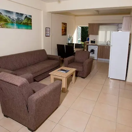 Noyanlar Homes 3* Trikomo