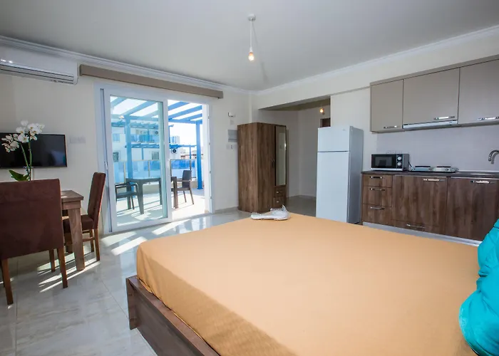 Noyanlar Homes 3* Trikomo