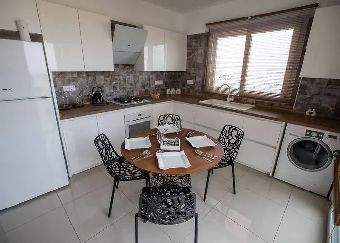 Noyanlar Homes Ξενοδοχείο Trikomo