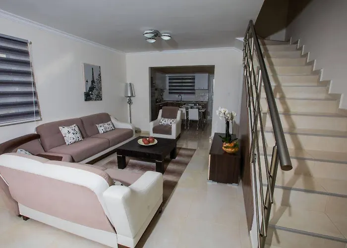 Noyanlar Homes 3* Trikomo