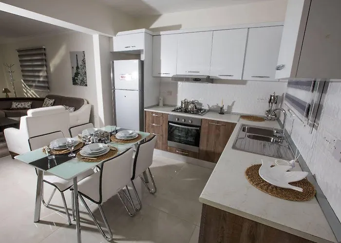 Ξενοδοχείο Noyanlar Homes Trikomo