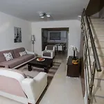 Noyanlar Homes 3* Trikomo