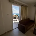 Hotel Noyanlar Homes Trikomo