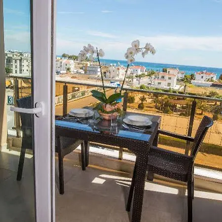 Noyanlar Homes מלון 3*