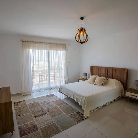 Noyanlar Homes מלון 3*