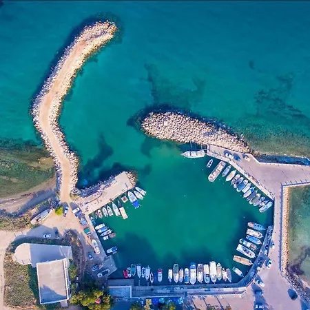 מלון Noyanlar Homes 3*