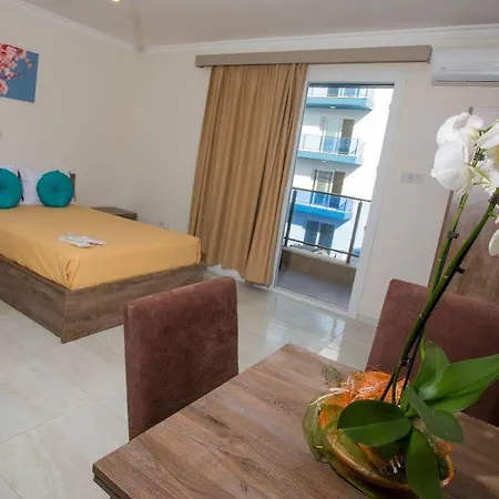 Ξενοδοχείο Noyanlar Homes Trikomo